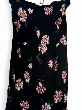 Kendall & Kylie Black Floral Dress